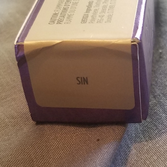 Urban Decay Eyeshadow Primer Potion SIN - Picture 2 of 2